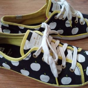 Keds Kate Spade Logo Black Apple Print Canvas Lace Up Sneakers sz7.5